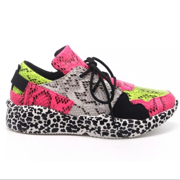 💕 Neon Snake Skin & Cheetah Print Tennis Shoes - Picture 5 of 8